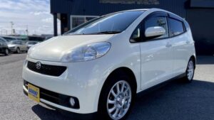 ダイハツ　ソニカ　RSリミテッド　CVT　パール　OL車両　室内展示車