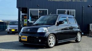 ダイハツ　エッセ　カスタム　5速MT  ブラック　専門店整備済み　室内展示車