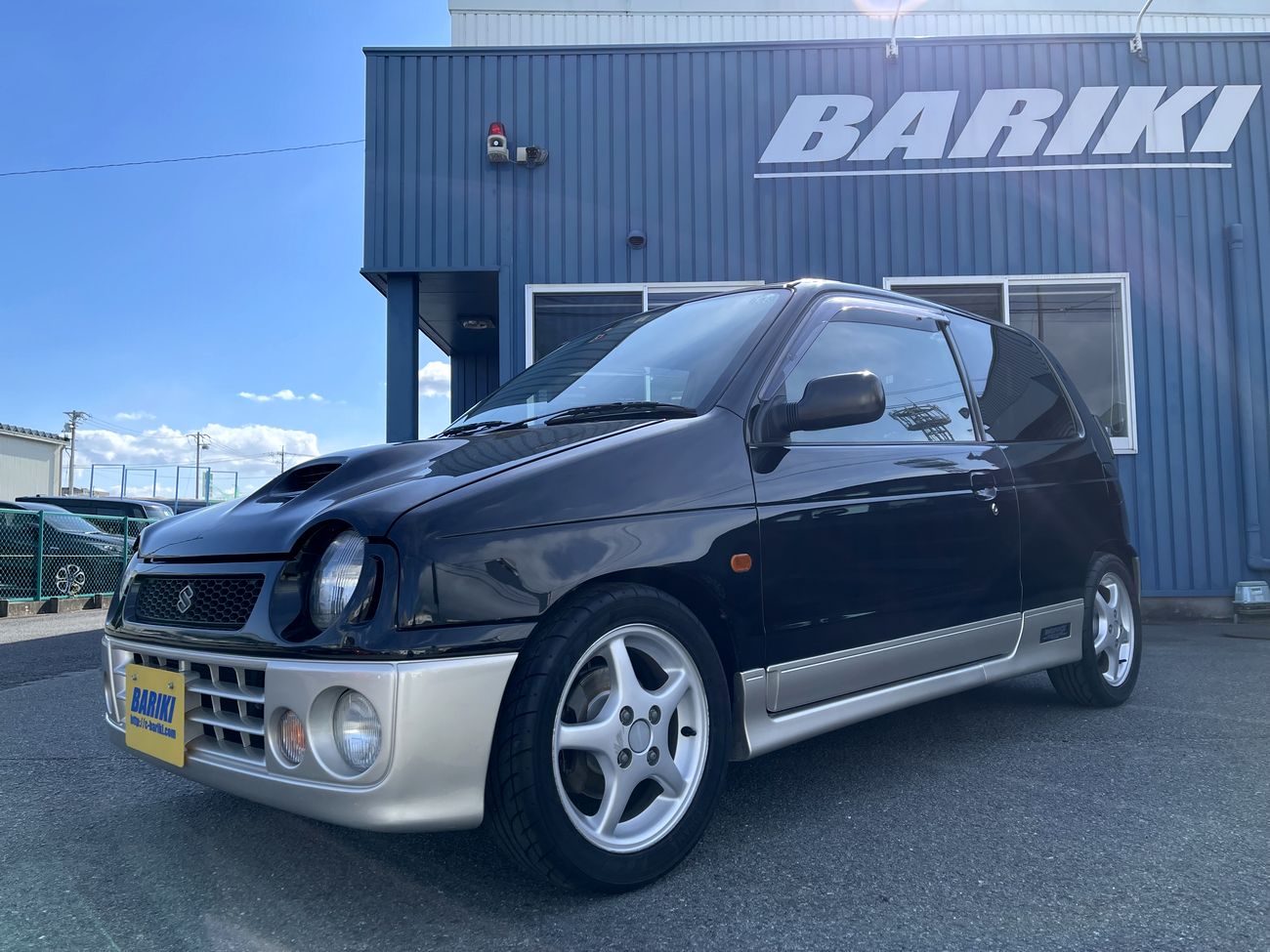 スズキ アルトワークス Rs Z ５速mt 室内展示車 Bariki カプチーノ中古車販売専門店 馬力